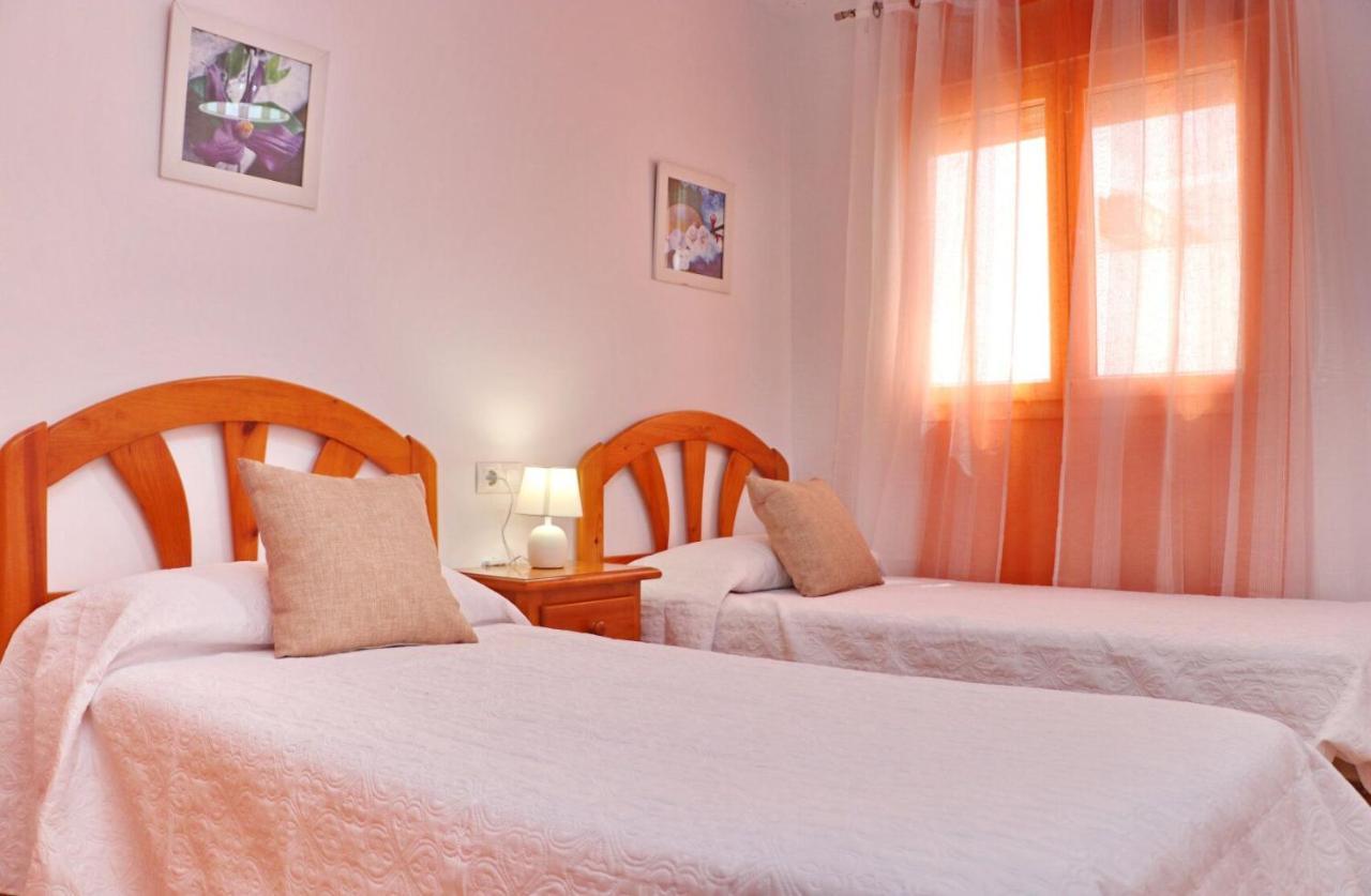 קוניל דה לה פרונטרה Apartamento Bateles מראה חיצוני תמונה